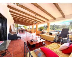 Chalet en Venta en Villajoyosa, Alicante