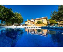 Villa de Lujo en Venta en Villajoyosa, Alicante