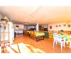 Villa de Lujo en Venta en Villajoyosa, Alicante