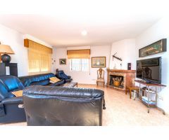 Villa de Lujo en Venta en Villajoyosa, Alicante