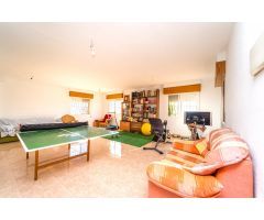 Villa de Lujo en Venta en Villajoyosa, Alicante