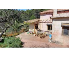 Chalet en Venta en Confrides, Alicante