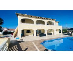 Chalet en Venta en Alfaz del Pí / LAlfàs Del Pi, Alicante