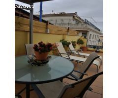 CASA ADOSADA CENTRO PALAMOS CON TERRAZA Y VISTAS AL MAR.