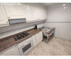Bonita casa adosada en Palamos con garaje, piscina propia y gran terraza
