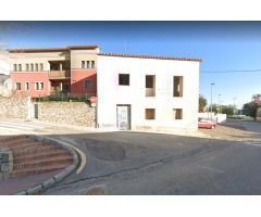 Casa renovada totalmente en la Av. en Calonge pueblo, espaciosa y luminosa