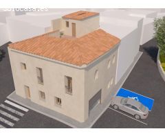Casa renovada totalmente en la Av. en Calonge pueblo, espaciosa y luminosa
