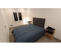 Excelente apto. 3 dorm baño, aseo balcón solarium, totalmte renovado excel. ubicación centro Palamos