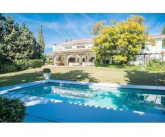 Villa de Lujo en Venta en Marbella, Málaga