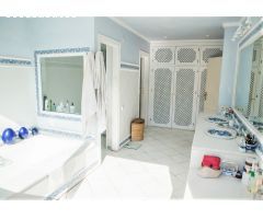 Villa de Lujo en Venta en Marbella, Málaga