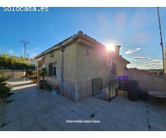 Chalet en Venta en Vilamarxant, Valencia
