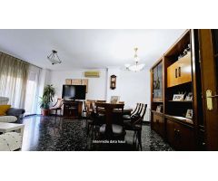 Piso en Venta en Valencia de las Torres, Valencia