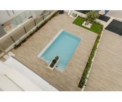 VILLA DE OBRA NUEVA EN PLAYA HONDA