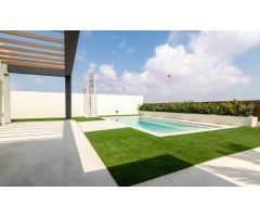 VIVIENDA EN URBANIZACIÓN CONSOLIDADA EN LA COSTA