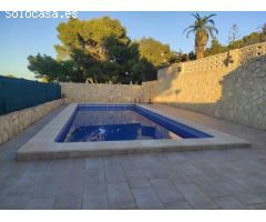 Chalet en Sierra Perenchiza