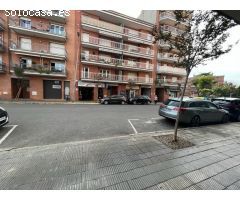 Venta dos plazas de parking juntas en Avda Barcelona esquina Calle Piera por 20500 Eur