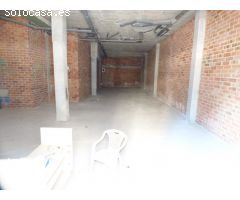 LC- LOCAL EN VENTA DIÁFANO EN IGUALADA ZONA HOSPITAL