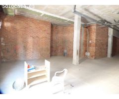 LC- LOCAL EN VENTA DIÁFANO EN IGUALADA ZONA HOSPITAL