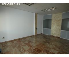 OFICINA CON TODOS LOS SERVICIOS EN INMEJORABLE ZONA AV. BALMES
