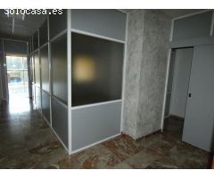 OFICINA CON TODOS LOS SERVICIOS EN INMEJORABLE ZONA AV. BALMES