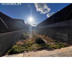 Oportunidad de Inversión Excepcional: Terreno Solar Rústico en Font del Camaró