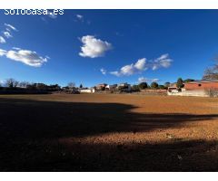 Oportunidad de Inversión Excepcional: Terreno Solar Rústico en Font del Camaró