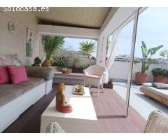 Espectacular Atico Esquinero estilo chill out de 2 dormitorios dobles, solarium 70m2, pk