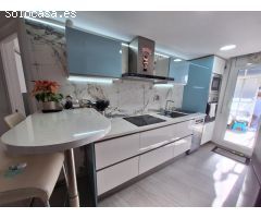 ¡OPORTUNIDAD! PISO DE 3 DORMITORIOS DOBLES CON GRAN TERRAZA, PARKING Y TRASTERO