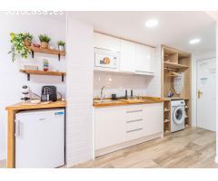 Oportunidad!!!  Estudio en Salou de 40m2, vistas espectaculares, alto, terraza.