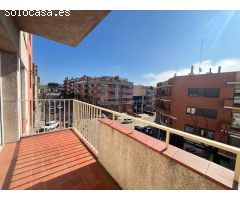 Piso para entrar a vivir 4 habitaciones, salida, ascensor y trastero por 137500 Eur