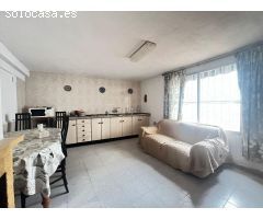 Estupendo Piso de 92m2, 3 dormitorios, 2 aseos, parquing.
