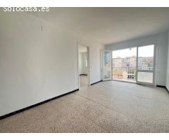 Piso recién actualizado, con tres habitaciones, mucha luz y espectaculares vistas