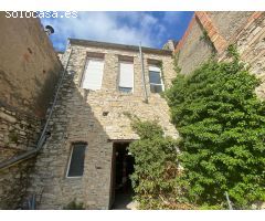 Casa a reformar a Sta coloma de queralt de 200m2 con terreno por 92.000€.
