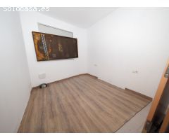SE VENDE PISO SEMI-NUEVO EN SABADELL, ZONA LA CREU DE BARBERA