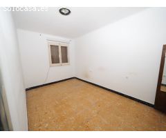 SE VENDE PISO DE 84M2 EN MANRESA, ZONA CENTRO