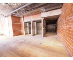 SE VENDE LOCAL COMERCIAL EN TERRASSA, ZONA ROC BLANC