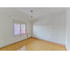 SE VENDE PISO EN BARCELONA, ZONA BON PASTOR