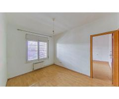 SE VENDE PISO EN BARCELONA, ZONA BON PASTOR