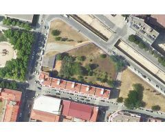 SE VENDE TERRENO URBANO EN TERRASSA, ZONA ROC BLANC