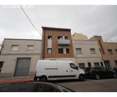 SE VENDE EDIFICO EN SABADELL, ZONA MERINALS