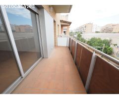SE VENDE PISO EN CERDANYOLA DEL VALLES, ZONA FONTETES