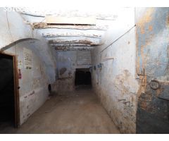 SE VENDE CASA INDEPENDIENTE EN SANT QUINTI DE MEDIONA