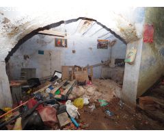 SE VENDE CASA INDEPENDIENTE EN SANT QUINTI DE MEDIONA