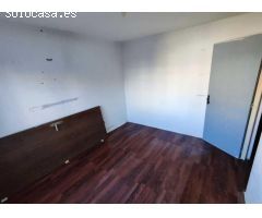 SE VENDE PISO EN TERRASSA, ZONA EGARA
