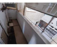 SE VENDE PISO EN TERRASSA, ZONA EGARA
