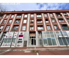 SE VENDE DÚPLEX EN TERRASSA, ZONA ESPORTIVA