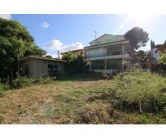 SE VENDE CASA EN SUBIRATS, URBANIZACIÓN CASA BLANCA