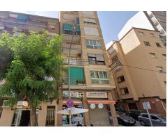 SE VENDE PISO EN MATARÓ, ZONA ROCAFONA