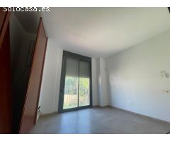 SE VENDE PISO  EN MANRESA, ZONA ESCODINES