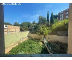 SE VENDE PISO  EN MANRESA, ZONA ESCODINES